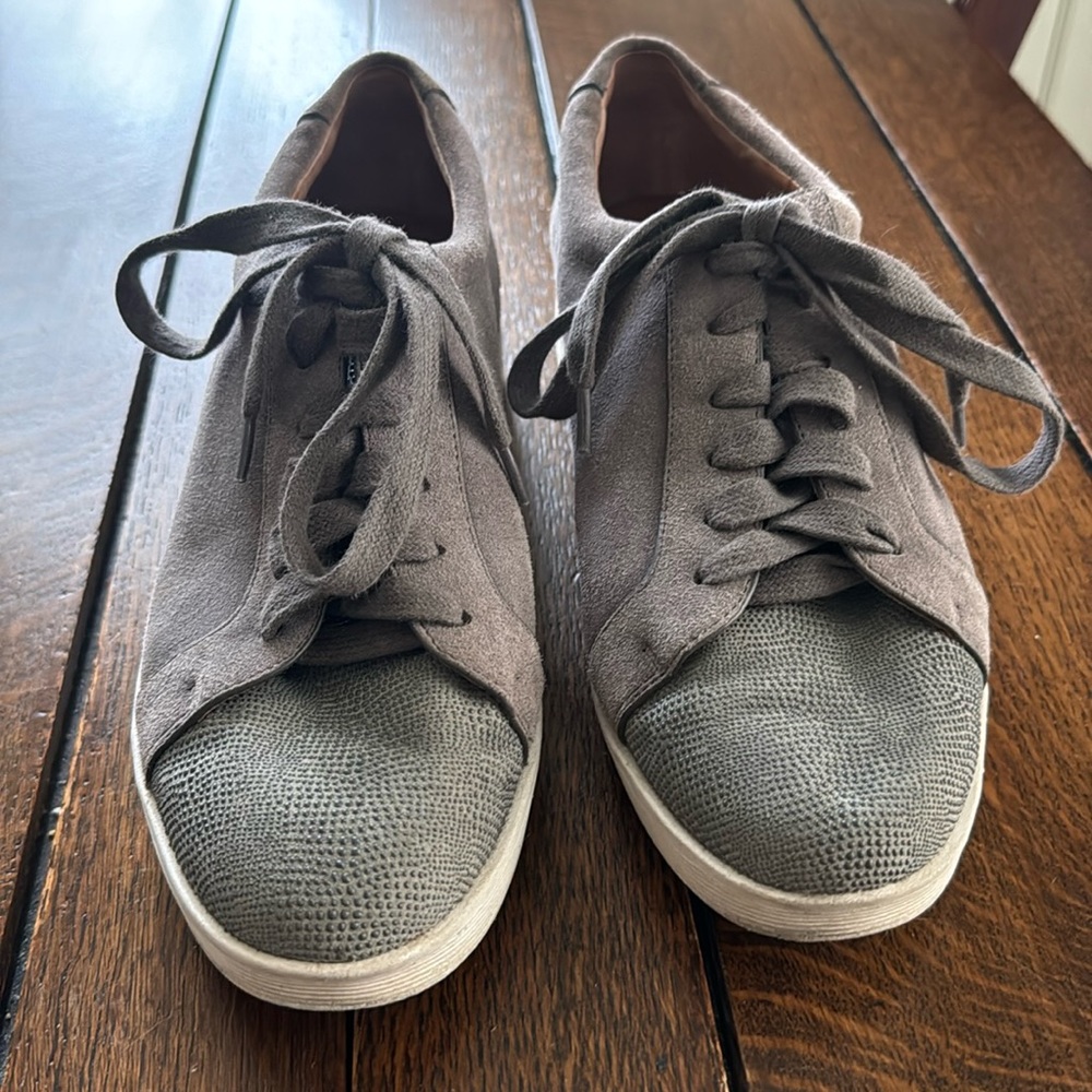 Gentle Soul by Kenneth Cole Haddie Sneaker